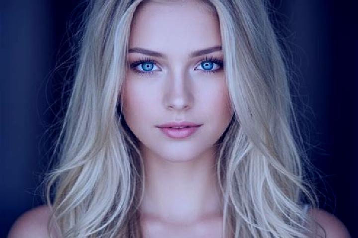 Willow, 23, a blonde brown-eyed mixed companion based in Santa Cristina. Offering Prostate Massage, A-Level, Party Girl. Available for incall and outcall, ov...