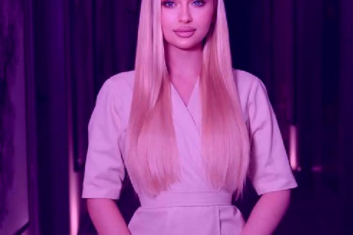 Willow, 23, a blonde dark-eyed european companion based in Koldenbuttel. Offering Duos, Tantra, Erotic Massage. Available for incall and outcall, day and eve...