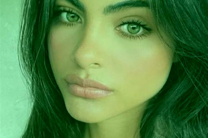 Willow, 23, a brunette green-eyed european companion based in Karano. Offering A-Level, Prostate Massage, OWO, Massage, Couples. Available for incall and out...