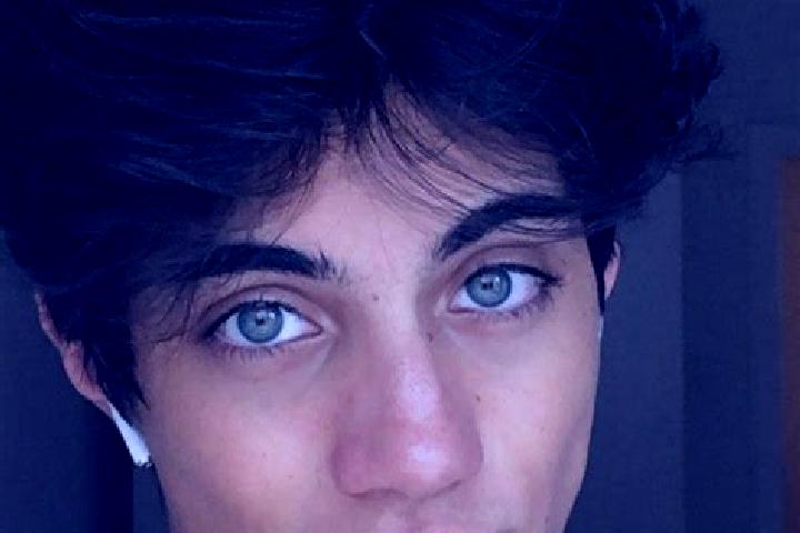 Willow, 23, a chestnut grey-eyed indian companion based in Novosedly. Offering Roleplay, GFE, Party Girl, Striptease, Erotic Massage. Available for incall an...