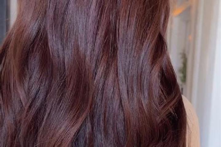 Willow, 23, a red brown-eyed middle eastern companion based in El Parco District. Offering Fetish, Domination, OWO. Available for incall and outcall, day and...