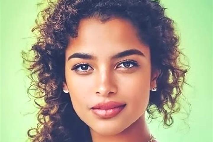 Willow, 23, a red green-eyed latina companion based in Zhangwan. Offering Erotic Massage, Massage, 69, Roleplay. Available for incall and outcall, day and ev...