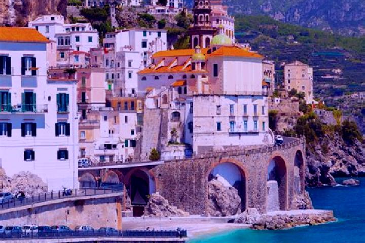 Willow, 23 — Escort in Ceredello, Italy