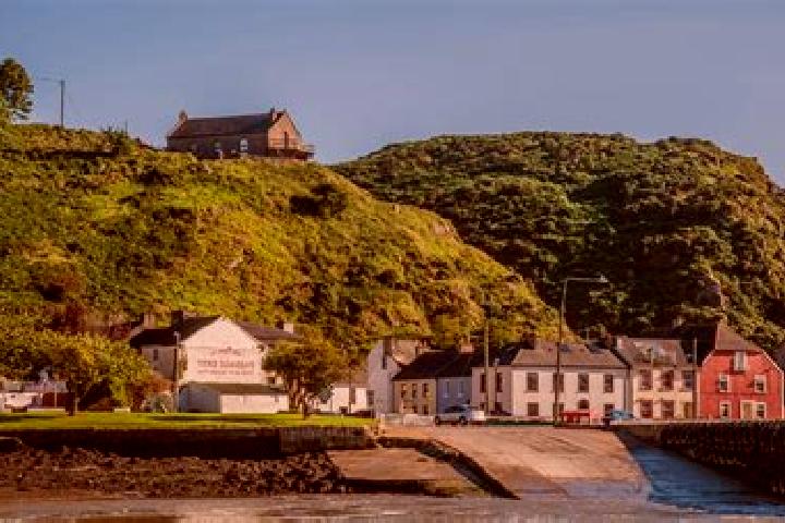 Willow, 23 — Escort in Passage East, Ireland