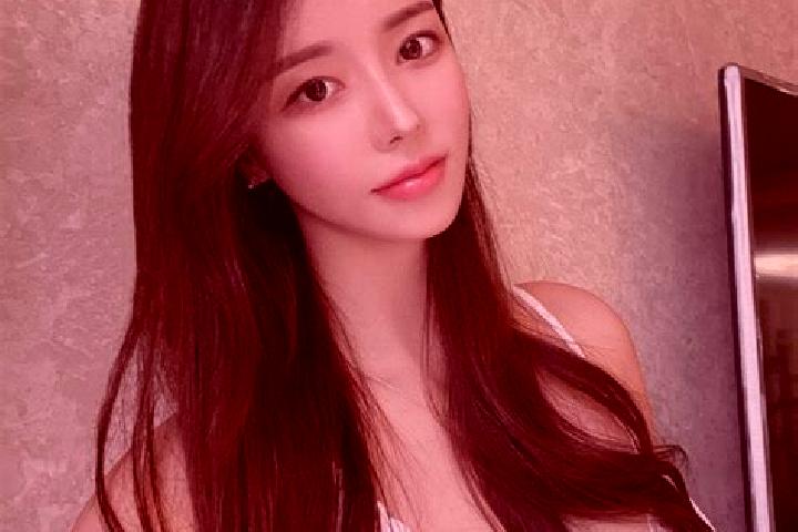 Willow, 23 — Escort in Wuyapao, China