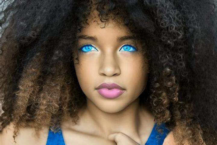 Willow, 24, a black blue-eyed mixed companion based in Mudanya. Offering CIM, Striptease, Erotic Massage, Dinner Date, Fetish. Available for incall and outca...