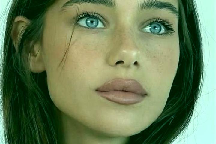 Willow, 24, a brunette brown-eyed middle eastern companion based in Bentengjawa. Offering Erotic Massage, Travel Companion, Overnight, A-Level. Available for...