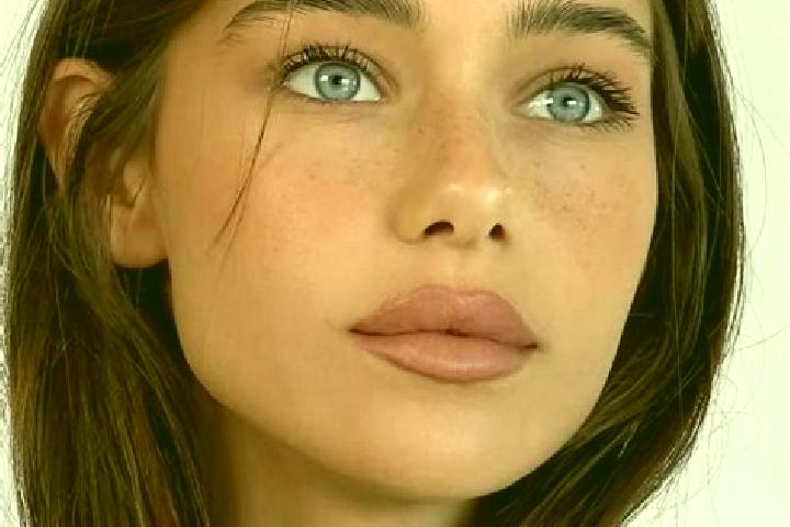 Willow, 24, a brunette grey-eyed indian companion based in Primeira Cruz. Offering Fetish, Travel Companion, Striptease. Available for incall and outcall, da...