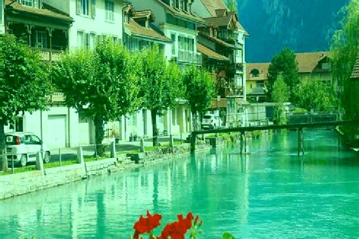 Willow, 24 — Escort in Zuerich (Kreis 9), Switzerland