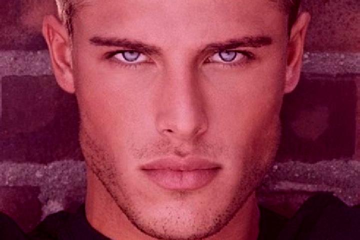 Willow, 25, a blonde brown-eyed caucasian companion based in Xalisco. Offering BDSM, Duos, Domination, Couples, Roleplay. Available for incall and outcall, o...