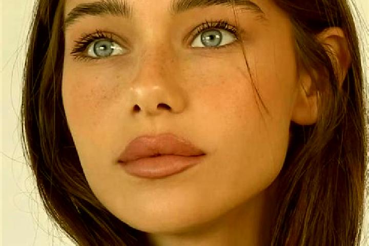 Willow, 25, a brunette brown-eyed mediterranean companion based in Campo San Martino. Offering Travel Companion, Duos, Domination. Available for incall and o...
