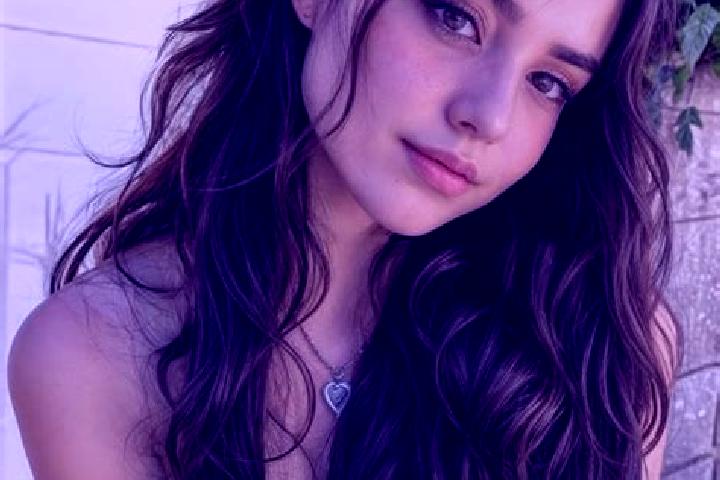 Willow, 25, a brunette hazel-eyed caribbean companion based in Nahuizalco. Offering Erotic Massage, A-Level, Party Girl, Girlfriend Experience. Available for...