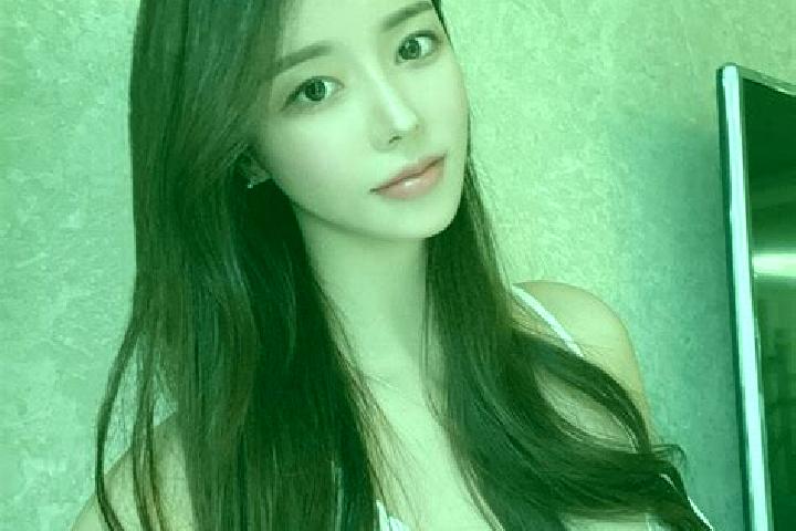 Willow, 25 — Escort in Gaozuo, China