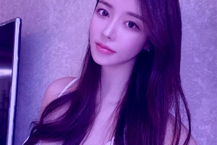Willow, 25 — Escort in Kasumi, Japan