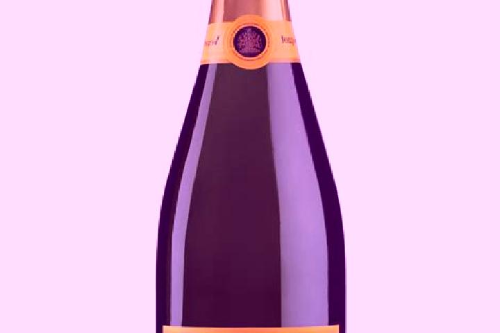 Willow, 25 — Escort in La Veuve, France