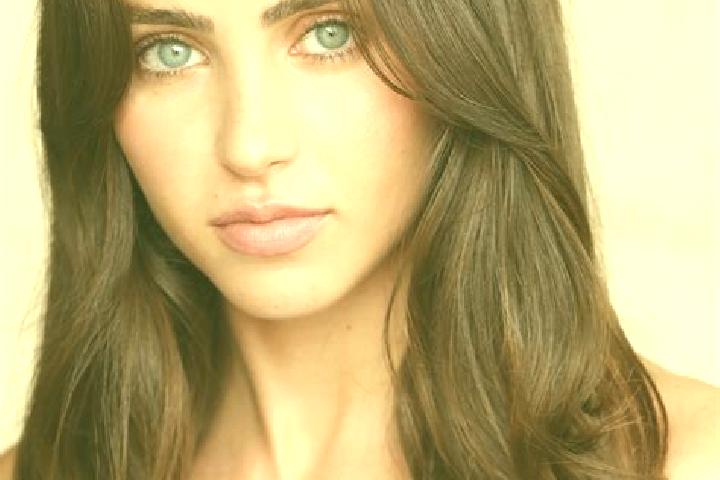 Willow, 26, a brunette blue-eyed latina companion based in Pomeys. Offering A-Level, Striptease, Roleplay. Available for incall and outcall, day and evening ...