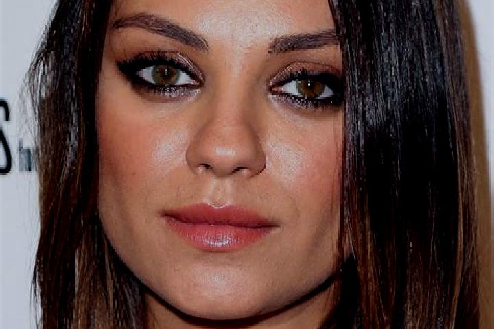 Willow, 26, a brunette hazel-eyed indian companion based in Somain. Offering Roleplay, A-Level, CIM, Duos, Domination. Available for incall and outcall, day ...