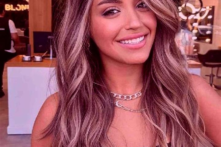 Willow, 26, a dark blonde brown-eyed asian companion based in Doro Oo. Offering Couples, Party Girl. Available for incall and outcall, day and evening dates.