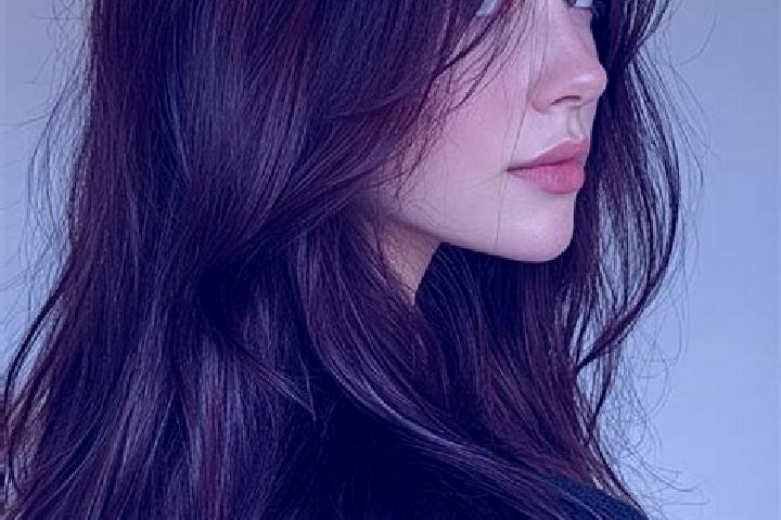 Willow, 27, a auburn brown-eyed asian companion based in Cipakem. Offering 69, Roleplay, CIM, Erotic Massage. Available for incall and outcall, day and eveni...