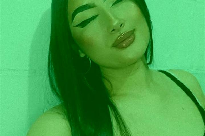 Willow, 27, a black green-eyed european companion based in La Soledad de Santa Ana. Offering Domination, Erotic Massage, BDSM. Available for incall and outca...
