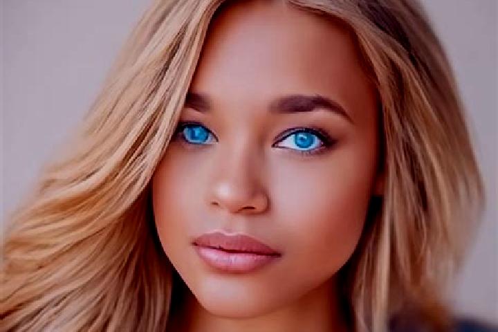 Willow, 27, a blonde blue-eyed latina companion based in Odoorn. Offering Deep French Kissing, Prostate Massage, A-Level. Available for incall and outcall, d...
