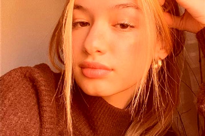Willow, 27, a blonde brown-eyed indian companion based in Xiangba. Offering Striptease, Prostate Massage, BDSM, OWO, Roleplay. Available for incall and outca...