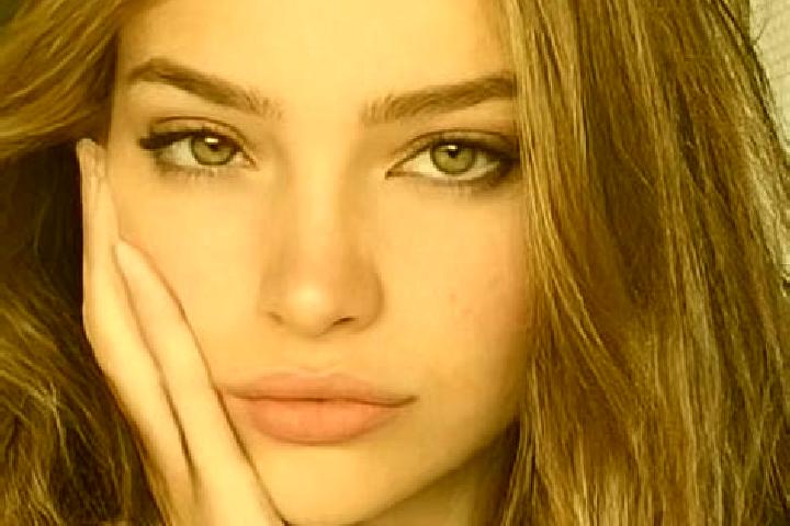 Willow, 27, a blonde brown-eyed mediterranean companion based in Ayolia. Offering Party Girl, CIM, Overnight. Available for incall and outcall, day and eveni...