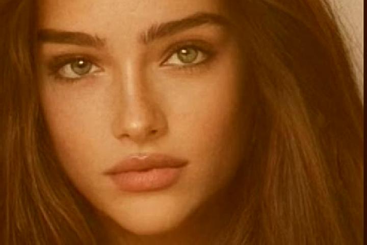 Willow, 27, a chestnut grey-eyed caucasian companion based in Mazela. Offering Dinner Date, Travel Companion, Prostate Massage, Girlfriend Experience. Availa...