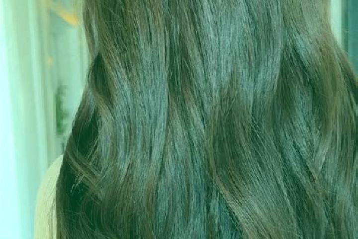 Willow, 27, a red brown-eyed asian companion based in Gruyere. Offering Couples, Travel Companion, Domination, Fetish, GFE. Available for incall and outcall,...