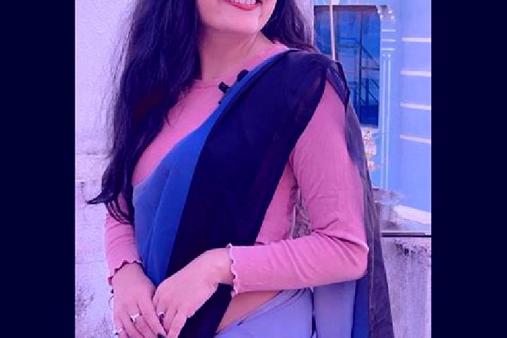 Willow, 27 — Escort in Gadarwara, India