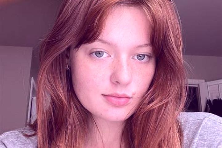 Willow, 28, a auburn blue-eyed caucasian companion based in Epone. Offering Tantra, OWO, CIM, Couples. Available for incall and outcall, day and evening dates.