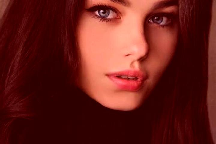 Willow, 28, a black blue-eyed slavic companion based in Oussougoula. Offering Roleplay, A-Level, 69. Available for incall and outcall, day and evening dates.