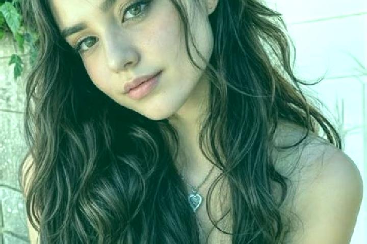 Willow, 28, a black hazel-eyed slavic companion based in Borzhava. Offering Tantra, OWO, Party Girl, Domination, GFE. Available for incall and outcall, day a...