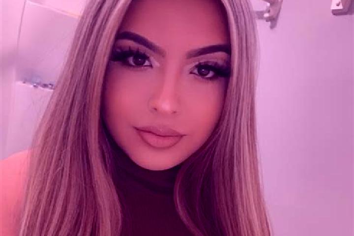 Willow, 28, a blonde dark-eyed latina companion based in Huatugou. Offering OWO, Tantra, Dinner Date, Couples. Available for incall and outcall, overnight bo...