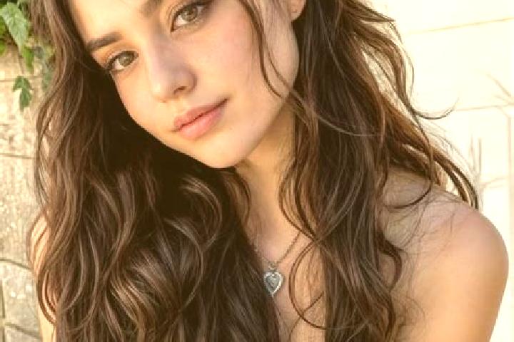 Willow, 28, a chestnut hazel-eyed middle eastern companion based in Remchi. Offering Domination, Travel Companion, OWO, 69, Deep French Kissing. Available fo...