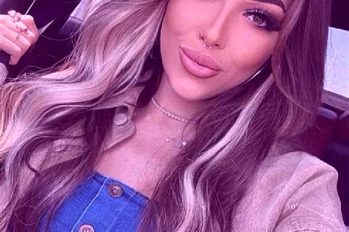Willow, 28, a dark blonde brown-eyed middle eastern companion based in Dafengdui. Offering Roleplay, BDSM, Duos. Available for incall and outcall, overnight ...