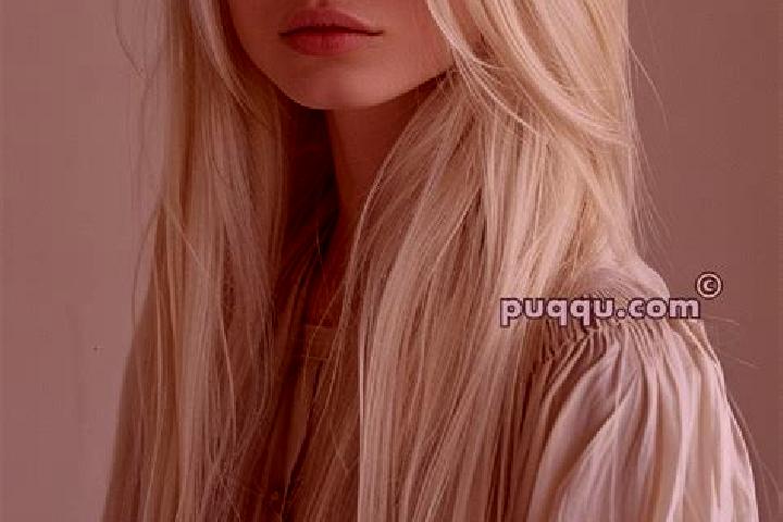 Willow, 28, a platinum blonde blue-eyed caucasian companion based in Santo Stefano Lodigiano. Offering Dinner Date, Travel Companion, BDSM, Roleplay. Availab...