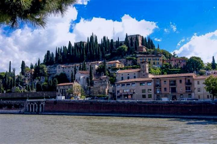 Willow, 28 — Escort in Castel San Pietro, Switzerland