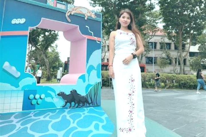 Willow, 28 — Escort in Htan Ta Pin, Myanmar