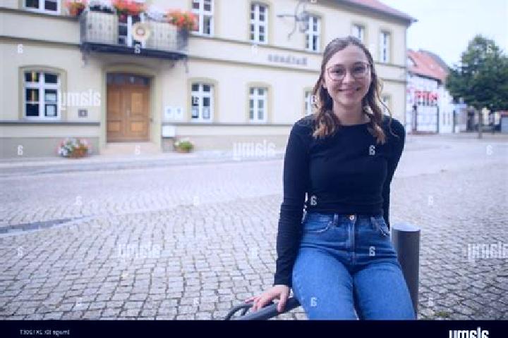 Willow, 28 — Escort in Osterburg, Germany
