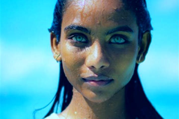 Willow, 29, a auburn blue-eyed indian companion based in El Carricillo. Offering Travel Companion, Erotic Massage, Duos. Available for incall and outcall, da...