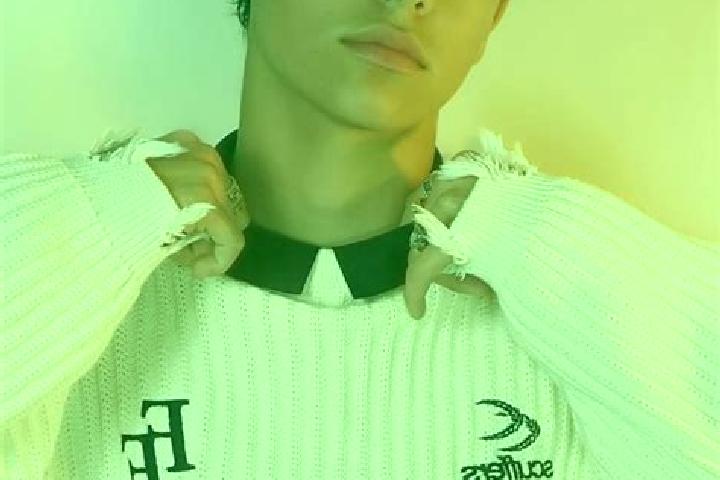 Willow, 29, a black dark-eyed ebony companion based in Machali. Offering A-Level, Party Girl, GFE, Tantra. Available for incall and outcall, day and evening ...