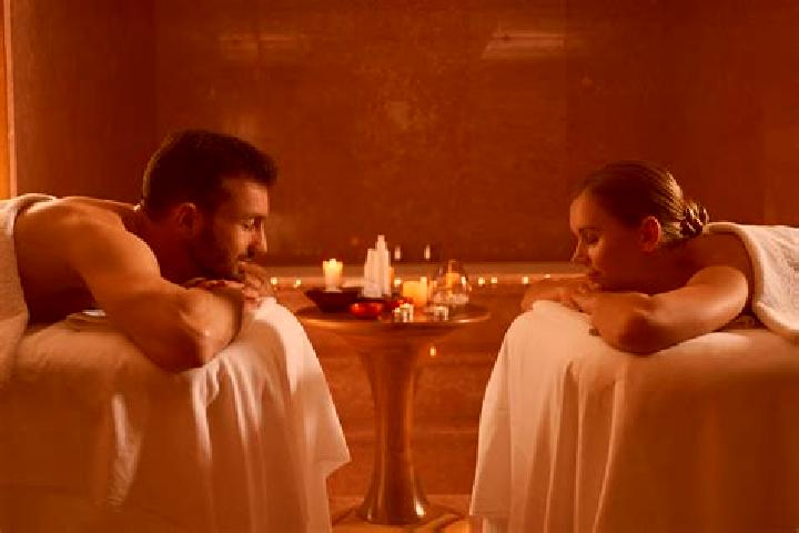 Willow, 29, a black grey-eyed european companion based in Borgolai Grant No.11. Offering Erotic Massage, Couples, Massage, Dinner Date. Available for incall ...