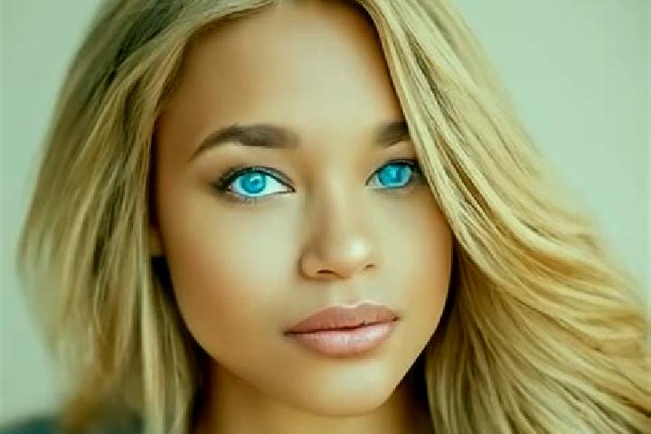 Willow, 29, a blonde blue-eyed latina companion based in Dunhou. Offering Fetish, Roleplay, Massage. Available for incall and outcall, overnight bookings ava...