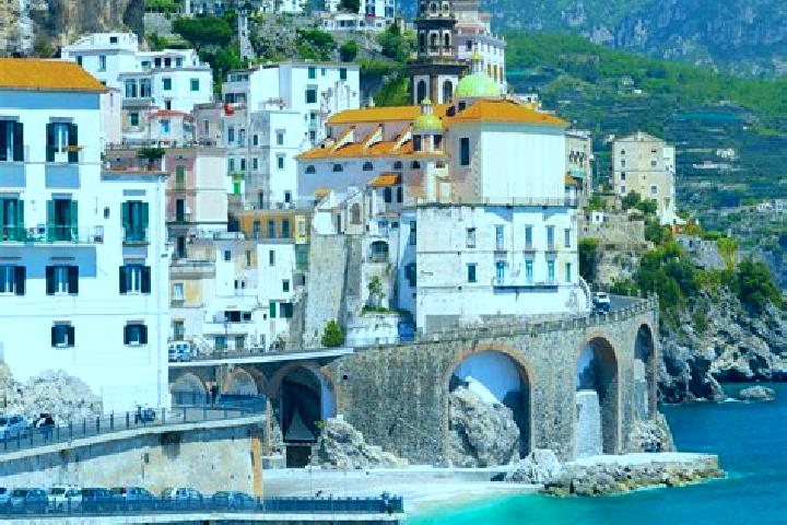 Willow, 29 — Escort in Alezio, Italy