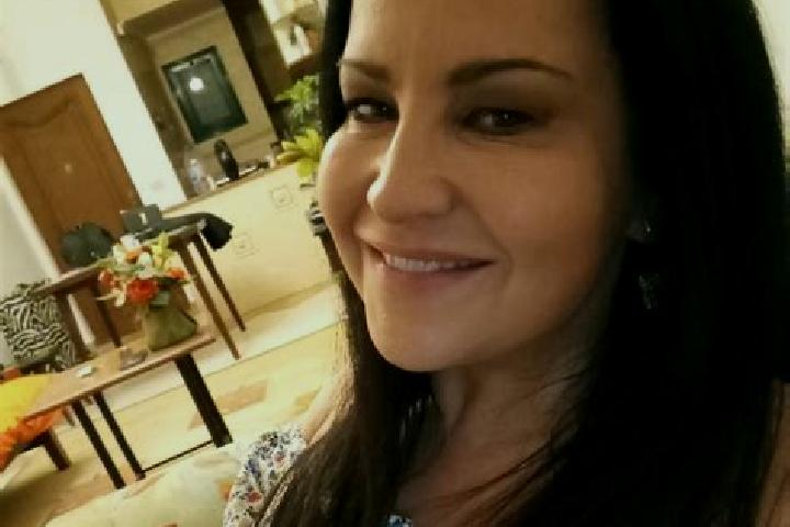 Willow, 29 — Escort in Hollinwood, United Kingdom