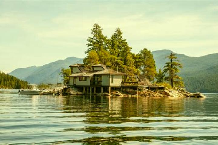 Willow, 29 — Escort in Madeira Park, Canada