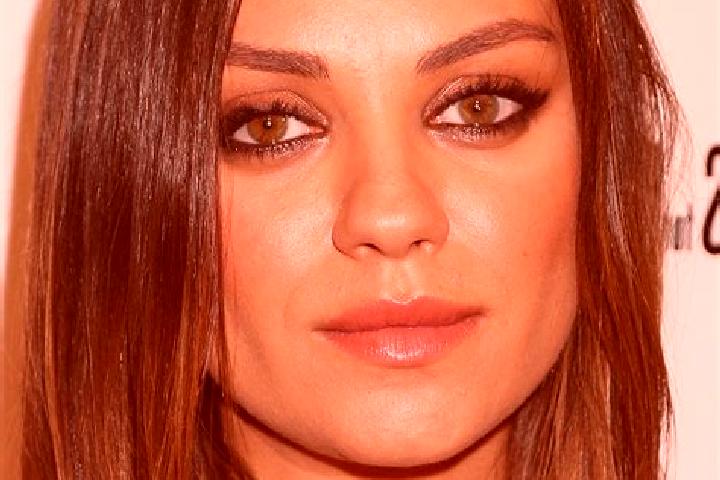 Willow, 30, a auburn hazel-eyed indian companion based in Jabora. Offering Dinner Date, Party Girl, A-Level. Available for incall and outcall, day and evenin...