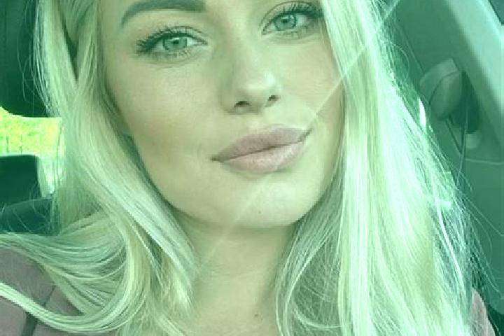 Willow, 30, a blonde hazel-eyed middle eastern companion based in Vinh Binh. Offering A-Level, Fetish, Prostate Massage, CIM, Couples. Available for incall a...