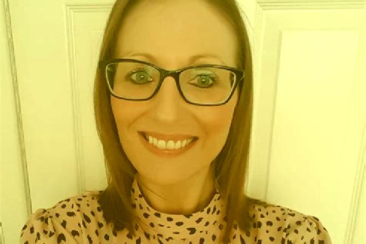 Willow, 30 — Escort in Humberston, United Kingdom